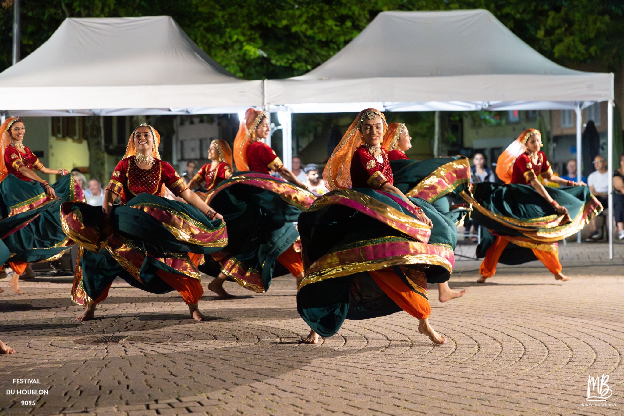 20250819 FOLIE BY NIGHT (INDE) MB 44